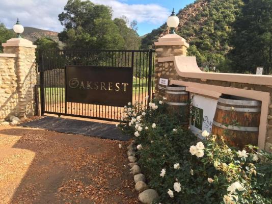 Oaksrest Vineyards Guest Farm - 275087