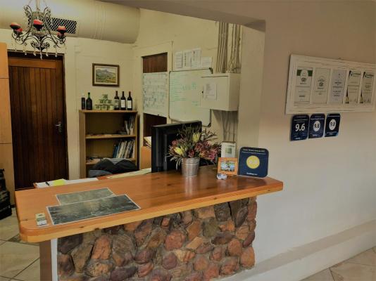 Oaksrest Vineyards Guest Farm - 275091