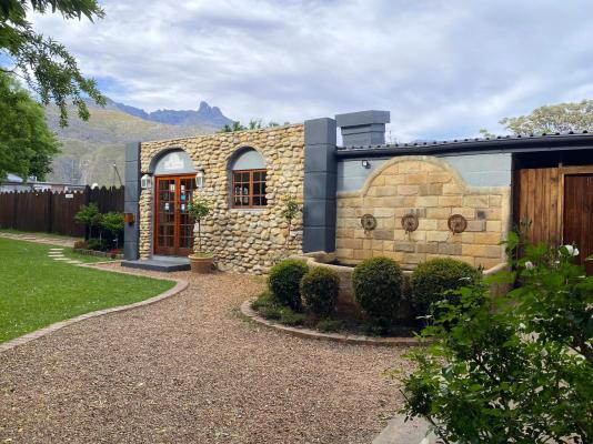 Oaksrest Vineyards Guest Farm - 275095