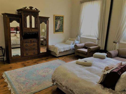Oaksrest Vineyards Guest Farm - 275120