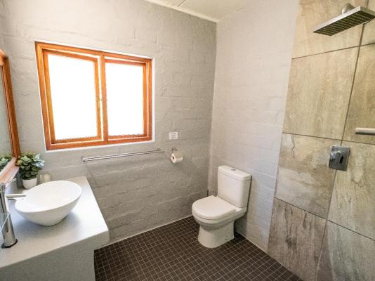 Hemel en Aarde Village Accommodation - 275172