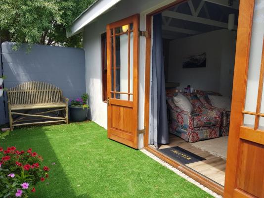Hemel en Aarde Village Accommodation - 275177