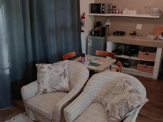 Hemel en Aarde Village Accommodation - 275181