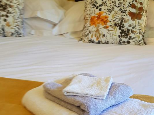 Hemel en Aarde Village Accommodation - 275183