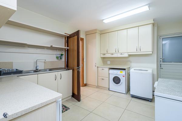 Sandbaai Villa Langebaan Self-catering - 275215