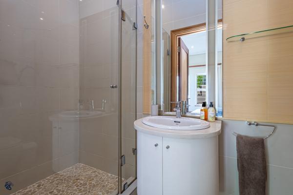 Room image 7