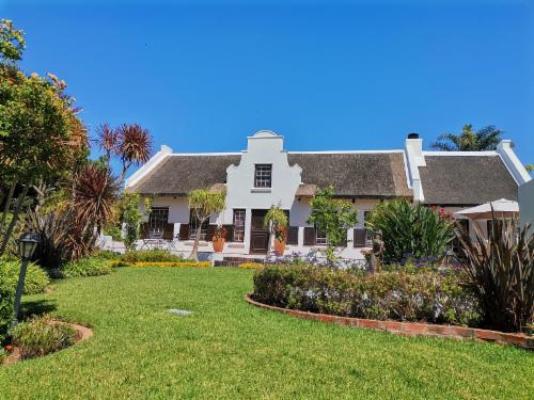 Cape Village Lodge - Property / Building