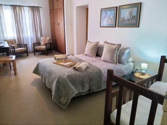 Carlton Heights Guesthouse - 275339