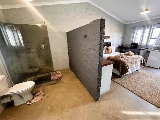 Carlton Heights Guesthouse - 275360