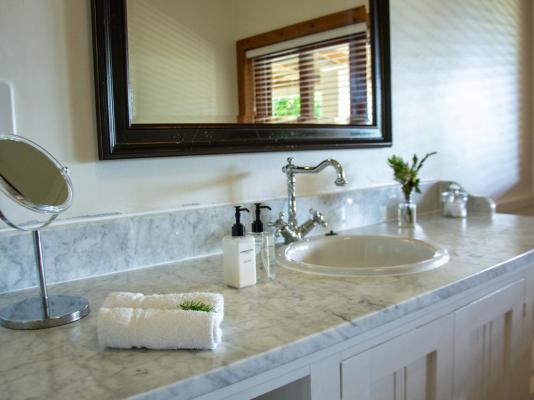 Room image 1