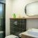 Earls Court Corner - 275440