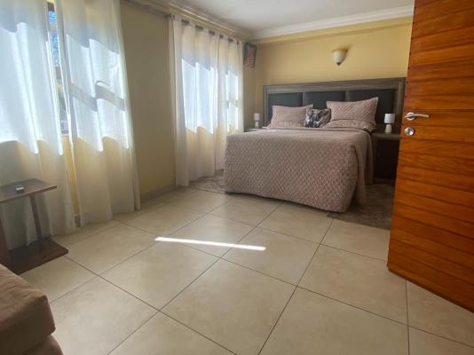 Room image 3