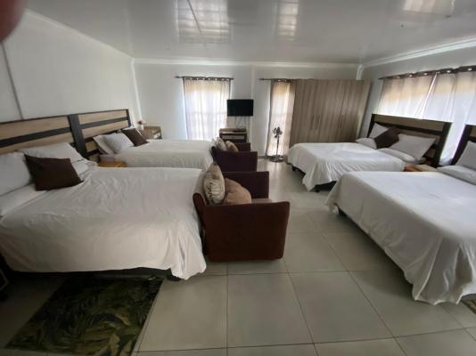 Room image 3