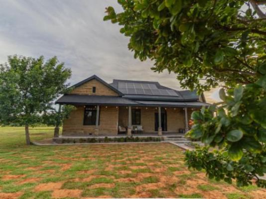 Waterval Guestfarm - Property / Building