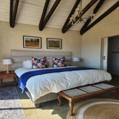 Room image 4