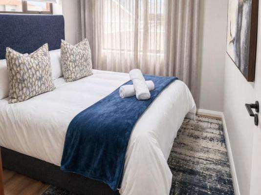 Booked in Time at Earls Court Corner - 275742