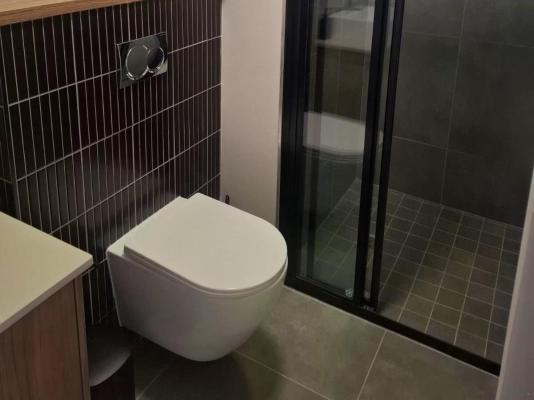 Booked in Time at Earls Court Corner - 275745