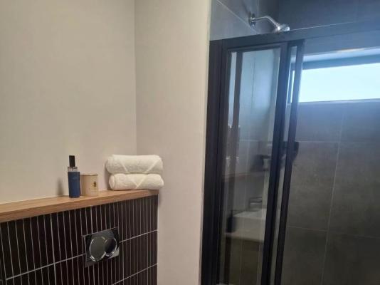 Booked in Time at Earls Court Corner - 275746