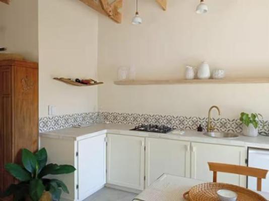 CocoMo Boutique Coastal Garden Studio - Kitchenette