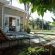 CocoMo Boutique Coastal Garden Studio - Pool view