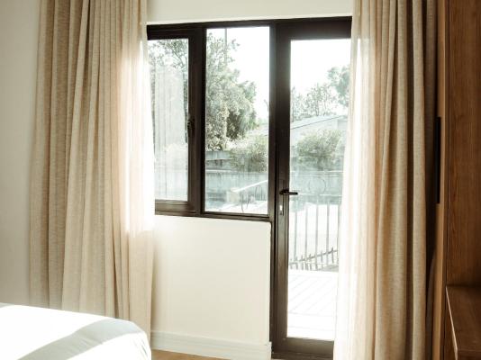 Railway Hotel - 275902