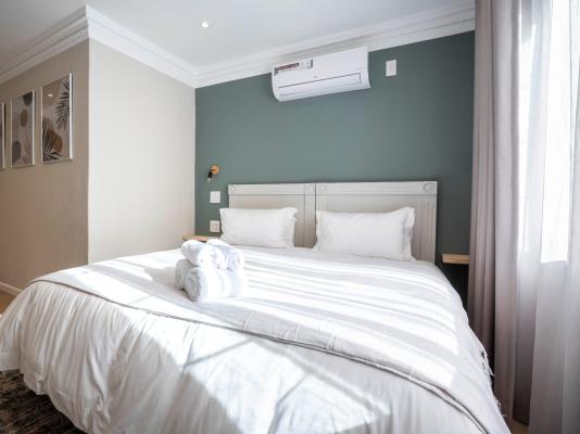 Beyond Wood Lodge - 275961