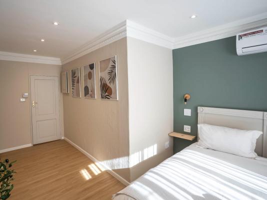 Beyond Wood Lodge - 275962