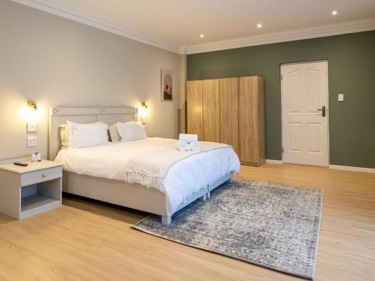 Beyond Wood Lodge - 275966