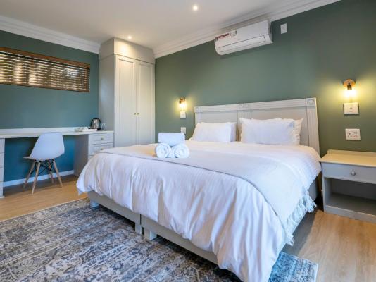 Beyond Wood Lodge - 275974