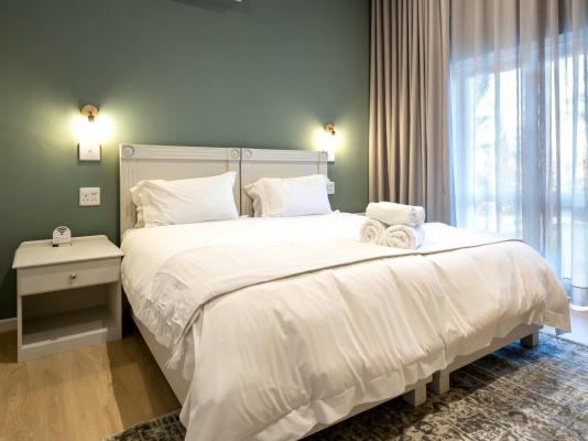 Beyond Wood Lodge - 275977