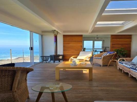 Swept Away Guesthouse - Lounge or bar