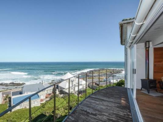 Swept Away Guesthouse - Sea view
