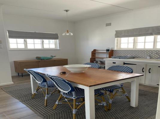 Room image 15