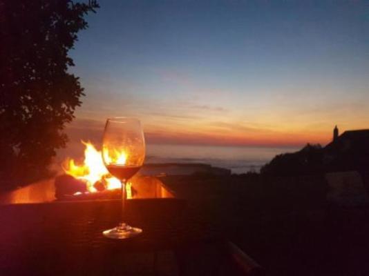Emmaus-On-Sea - Braai/BBQ facilities