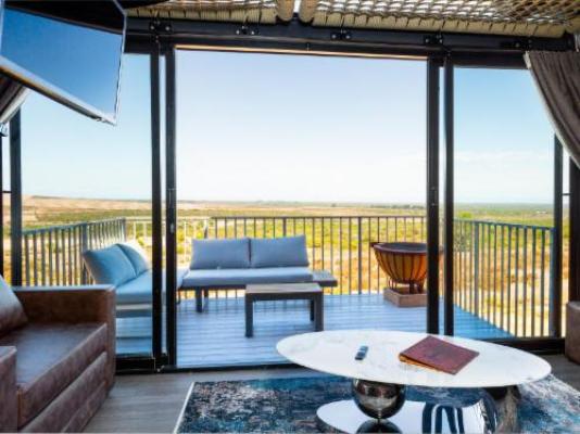 Peace Haven at Windfarm Accommodation - Living Room