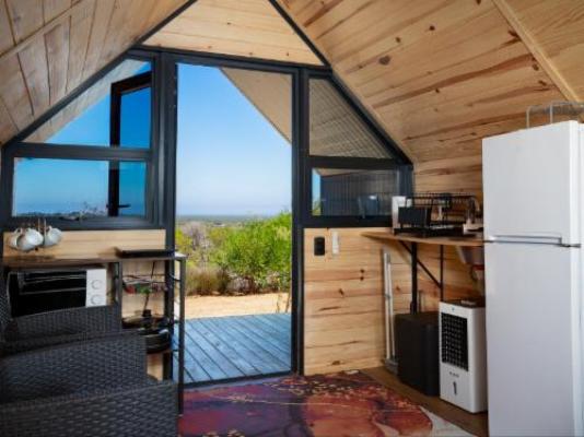 Peace Haven at Windfarm Accommodation - Breakfast area
