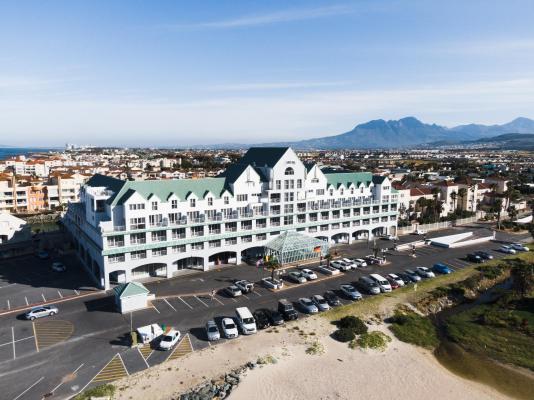 Krystal Beach Hotel - 276270