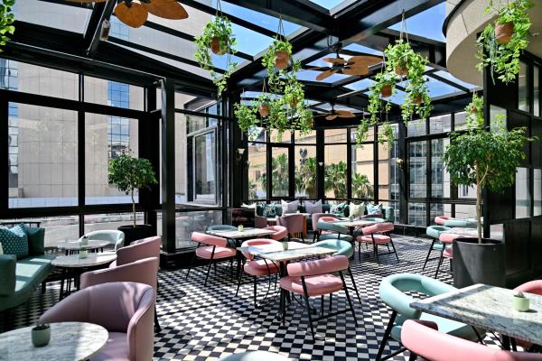 DAVINCI Hotel and Suites - 276469