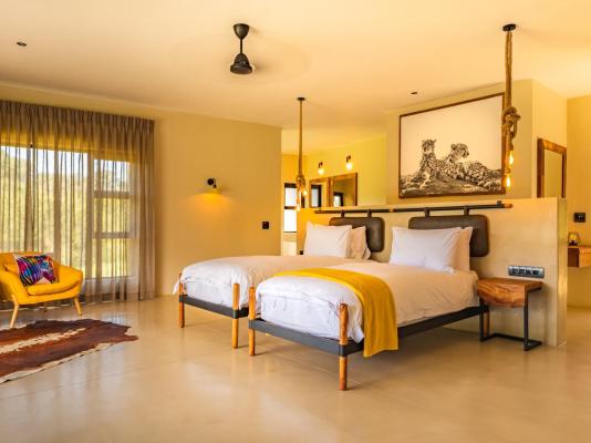 Room image 3