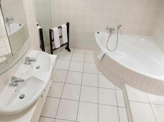 Room image 2