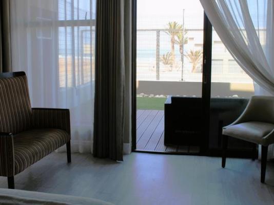 Room image 5