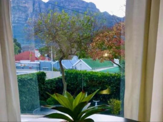 Authentic Newlands - Mountain view