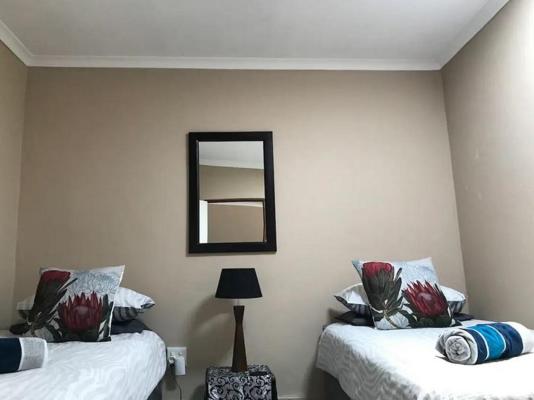 Authentic Newlands - 276821