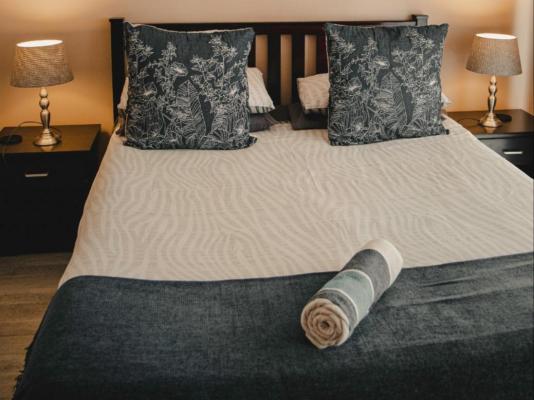 Room image 6