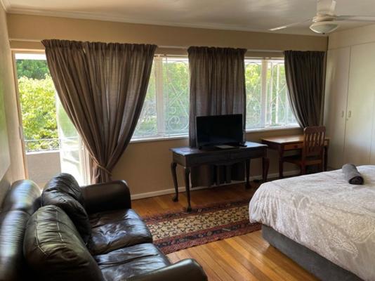 Authentic Newlands - 276849