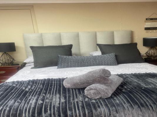 Room image 6
