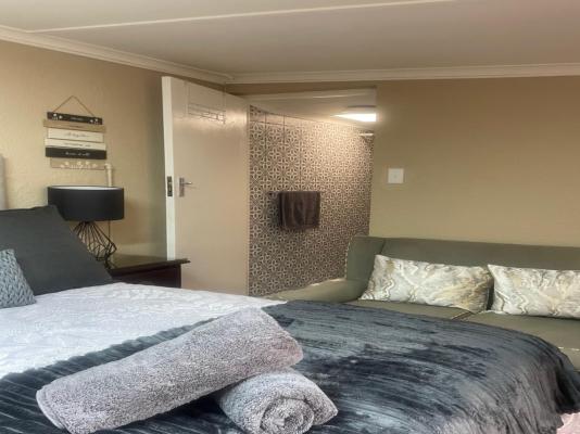 Authentic Newlands - 276861