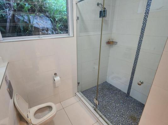 Room image 6