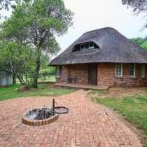 Selfsorg Self-Catering Lodge - Property / Building