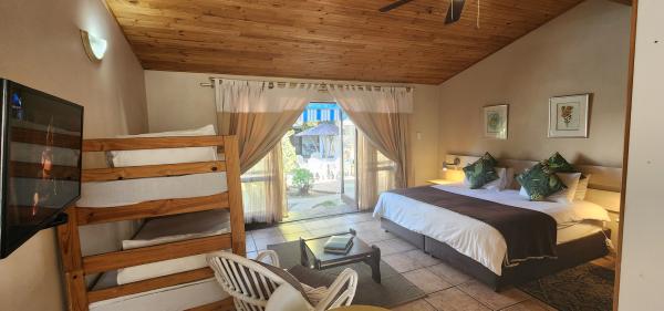 Room image 2